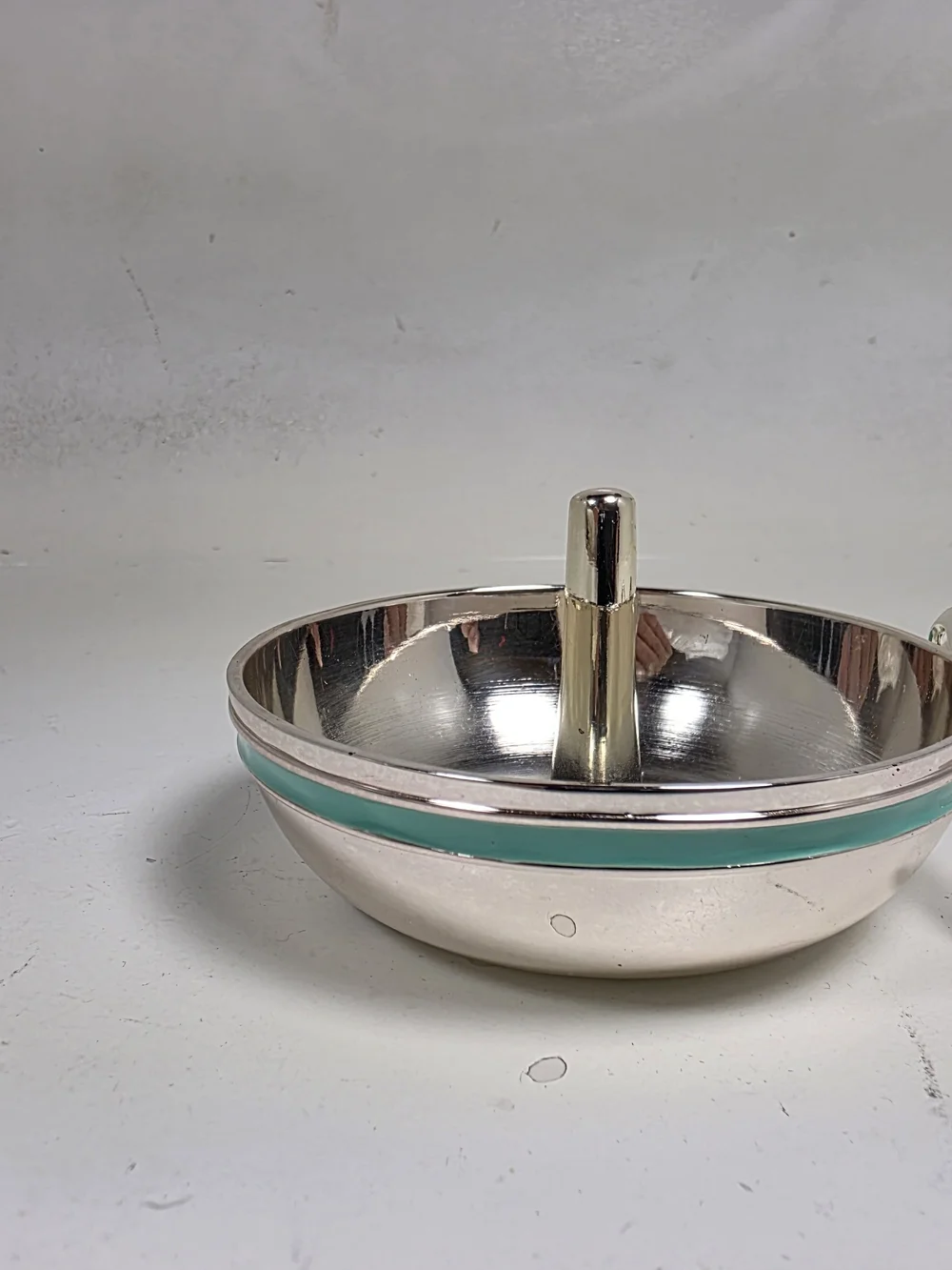 Kate Spade Silver Tone Jewelry Ring Holder with Teal Bow Accent